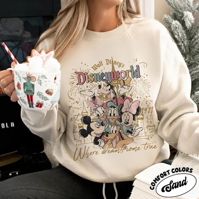 Vintage Walt Disney Disneyworld Est 1971-skjorta, Disneyworld-skjorta, Disney-familjesemester 2026-skjorta, Disney-resa-tröja, Disney-gruppskjorta Sand - Sweater