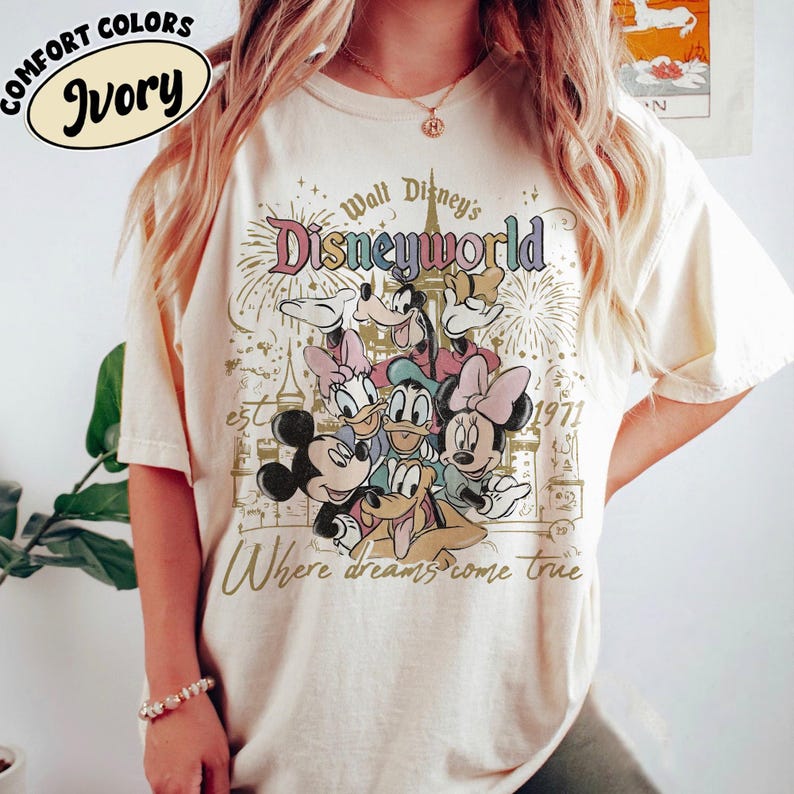 Vintage Walt Disney Disneyworld Est 1971-skjorta, Disneyworld-skjorta, Disney-familjesemester 2026-skjorta, Disney-resa-tröja, Disney-gruppskjorta Ivory-Comfort