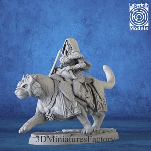 Miniature | Moonclaw Rider 3  - DnD Miniature for Tabletop Games - Premium dnd Miniature - Dungeons and Dragons 3D Printed