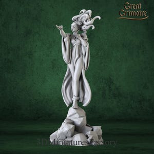Miniature | Morna Teneglass from 28mm to 40mm -DnD Miniature for Tabletop Games - Premium dnd Miniature - Dungeons and Dragons
