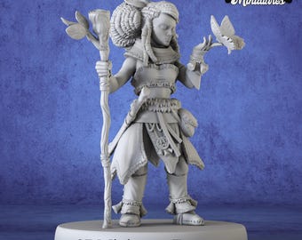 Druid Miniature Female - DnD Miniature for Tabletop Games - Premium dnd Miniature Dungeons and Dragons 3D Printed