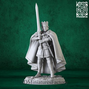 Miniature | King Arthurt - DnD Miniature for Tabletop Games - Premium dnd Miniature - Dungeons and Dragons - 3D Printed
