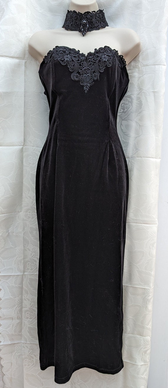Vintage 1990’s Black Velvet long party dress with 