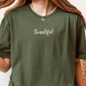 Hermosa camiseta de mujer, camiseta de amor propio, regalo para hija, regalo para mamá, camiseta minimalista bohemia, camisetas lindas, camiseta de afirmación positiva