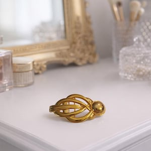 Vintage Dotty Smith Gold Art Deco Style Belt Buckle – Signed, Excellent Condition, 3"x1.5"x.5"