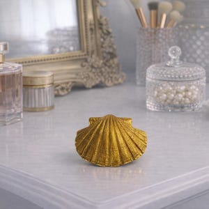 Dotty Smith Buckle - Etsy display picture 1