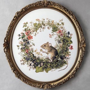 Patrón de punto de cruz de corona de flores silvestres: diseño floral vintage (descarga en PDF, compatible con Pattern Keeper)