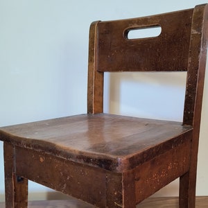 Readsboro Chair Company (1913-1950) - Child's Chair