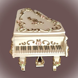 Vintage Spielwaren Grand Piano - Dollhouse Miniature