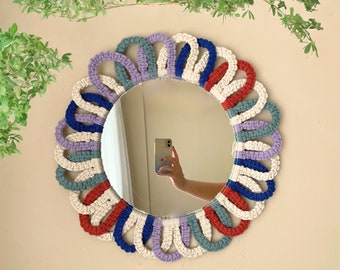 Ręcznie robione duże lustro makramowe, lustro wiszące na ścianie, wystrój domu, prezent na nowy dom, wystrój salonu, duże lustro makramowe, dekoracja ścienna w stylu boho