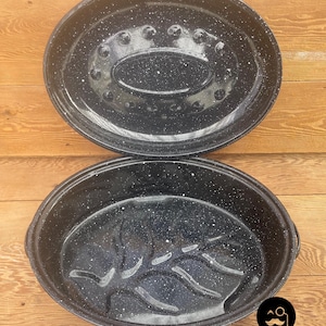 Vintage Roaster Splatterware Enamelware Roasting Pan Dutch Oven Oval Pot 15x11