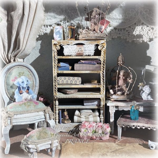 ST PATRICK - Meuble étagère, bibliothèque d'archivage, armoire, buffet - Mobilier Miniature - Shabby Chic - Dollhouse 1/12e - OOAK