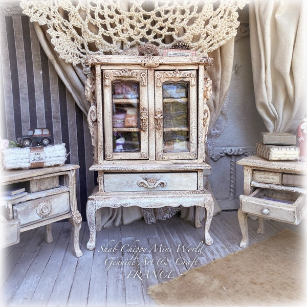 Tradition - Armoire, vitrine avec tiroir style éclectique Provençal Pays d'AIX - Mobilier Miniature - Shabby Chic - Dollhouse 1/12e - OOAK