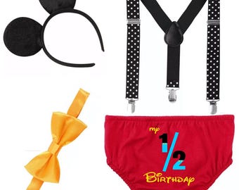 私の 1/2 バースデー ミッキー マウス 衣装 | 男の子用 赤いミッキー マウス 6 か月 ケーキ スマッシュ コスチューム | 4 点セット | 写真撮影 1/2 バースデー パーティー ミッキー 衣装