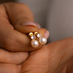 Natural Freshwater Pearl Stud Earrings, Diamond Pearl Earrings, Pearl Jewelry, Wedding Earrings, Bridesmaid Earrings, Minimalist Jewelry