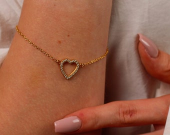 Pave Heart Bracelet, Diamond Heart Bracelet, Gold Bracelet For Women, Love Heart Bracelet, Dainty Bracelet, Gift For Her, Romantic Jewelry