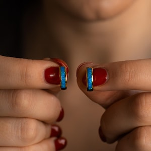 Minimalist Opal Huggie Hoop Earrings, Blue Opal Earrings, Opal Jewelry, Dainty Huggie Earrings, Small Gemstone Earrings for Women