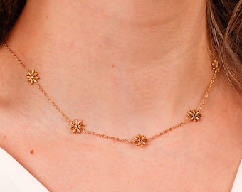 Gold Flower Necklace, Flower Station Necklace, Flower Charm Choker Necklace, Layering Necklace, Bohemian Jewelry, Dainty Necklace For Women
