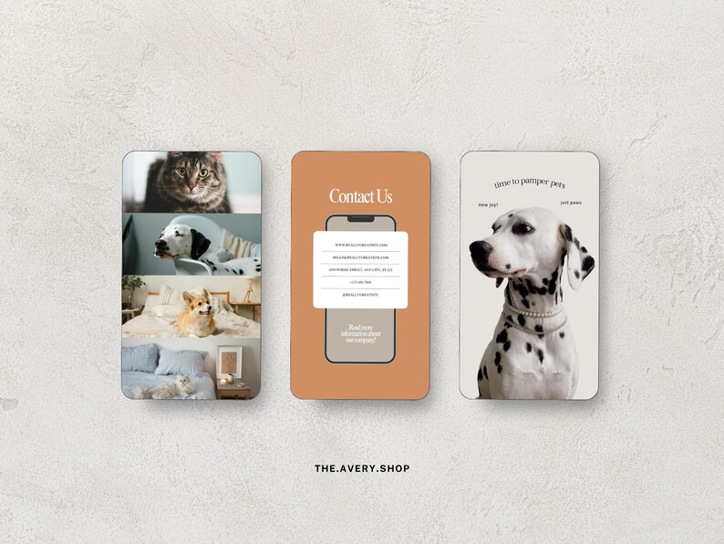 Pode incluir: Tr&ecirc;s cart&otilde;es em forma de telefone com imagens com tema de animais de estima&ccedil;&atilde;o. Um cart&atilde;o apresenta um gato, um d&aacute;lmata e um Corgi. Outro cart&atilde;o diz "Contact Us" com informa&ccedil;&otilde;es de contato. O &uacute;ltimo cart&atilde;o mostra um d&aacute;lmata com o texto "time to pamper pets".