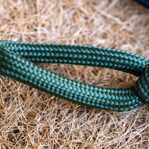 Lot de 5 tirettes de survie en paracorde Porte-clés à engrenages Bushcraft Pendentif zippé avec cordon de couleur personnalisé Accessoire de sac durable avec noeud serpent image 4