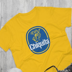 Chiquita Banana vintage T Shirt Flair tropical avec style Parfait pour lété et les loisirs Chemise cadeau rétro T-shirt vintage drôle végétalien image 1