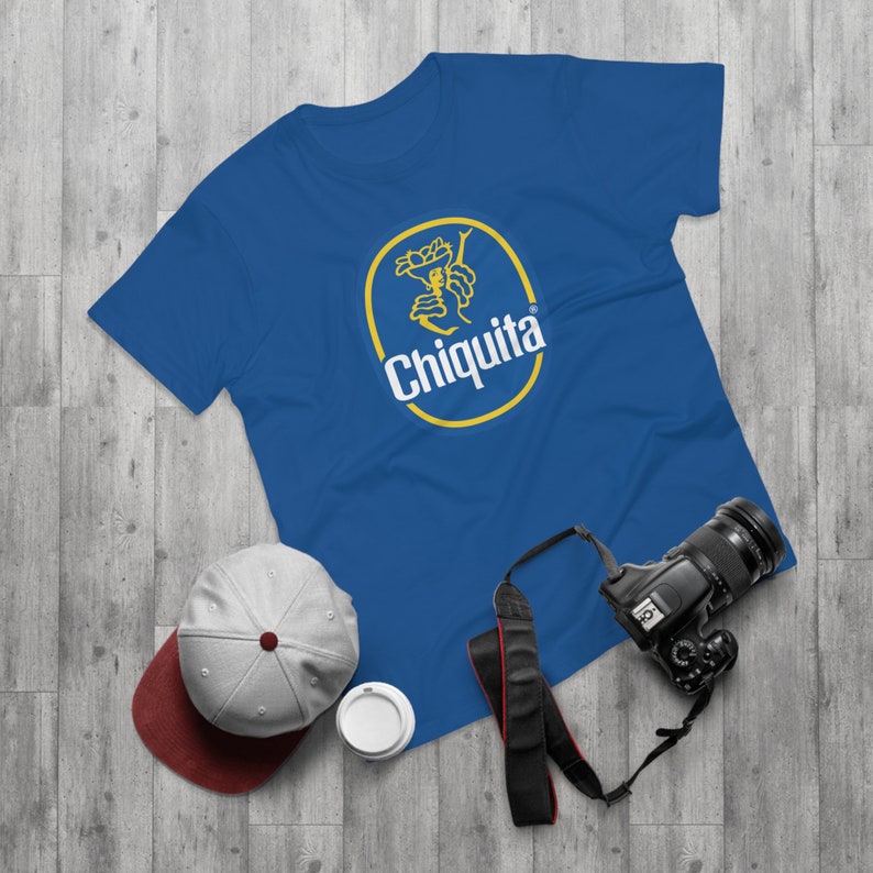 Chiquita Banana Vintage T Shirt Tropisches Flair mit Stil Perfekt für Sommer und Freizeit Retro Geschenk Shirt Funny Vintage tshirt vegan Bild 4