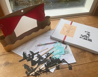 Make your own Nativity themed puppet theatre - Traditional Christmas story letter-box gift