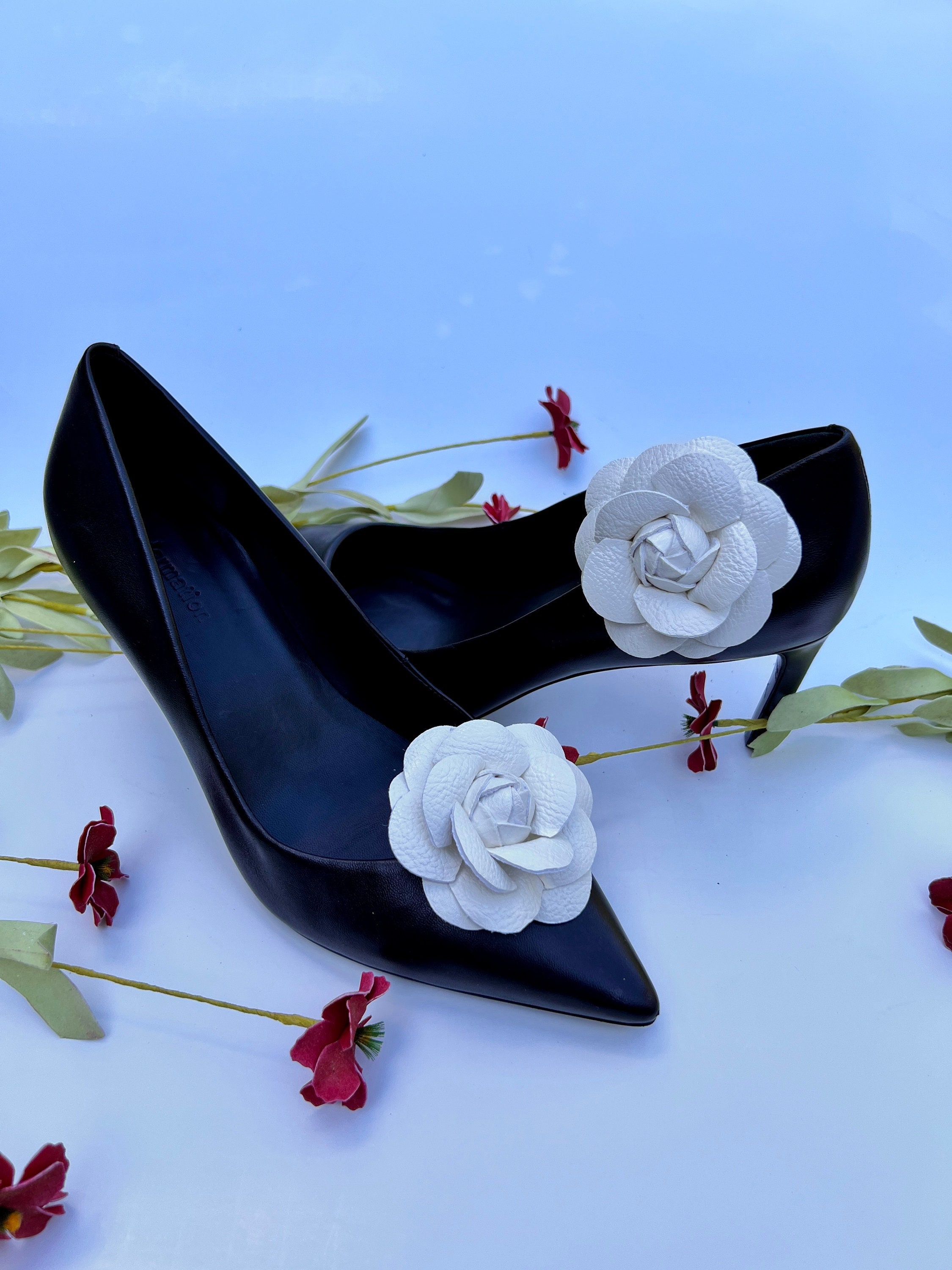 white rose shoes