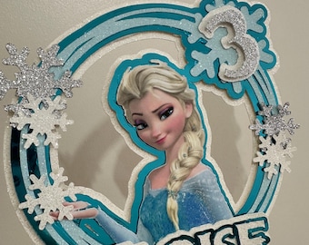 Elsa Frozen taarttopper | Gepersonaliseerde prinsessenverjaardagsdecoratie | Aangepaste naam en leeftijd feesttaarttopper | Disney Frozen feestartikelen