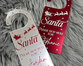 Please Stop Here Santa Hanger | Personalised Christmas Door Hanger | Santa Stop Here Sign  | Christmas Eve Decoration for Kids