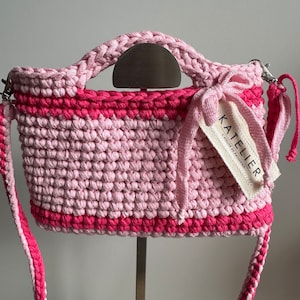 babyPINK CROCHET BAG