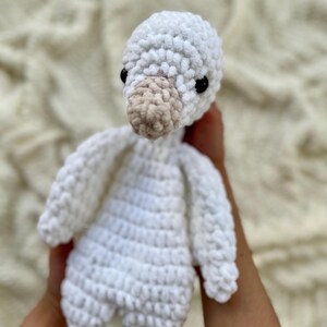 Handmade Goose Snuggle, Soft Chunky Crochet Lovey for Kids, Cute Animal Goose Plush Toy Gift