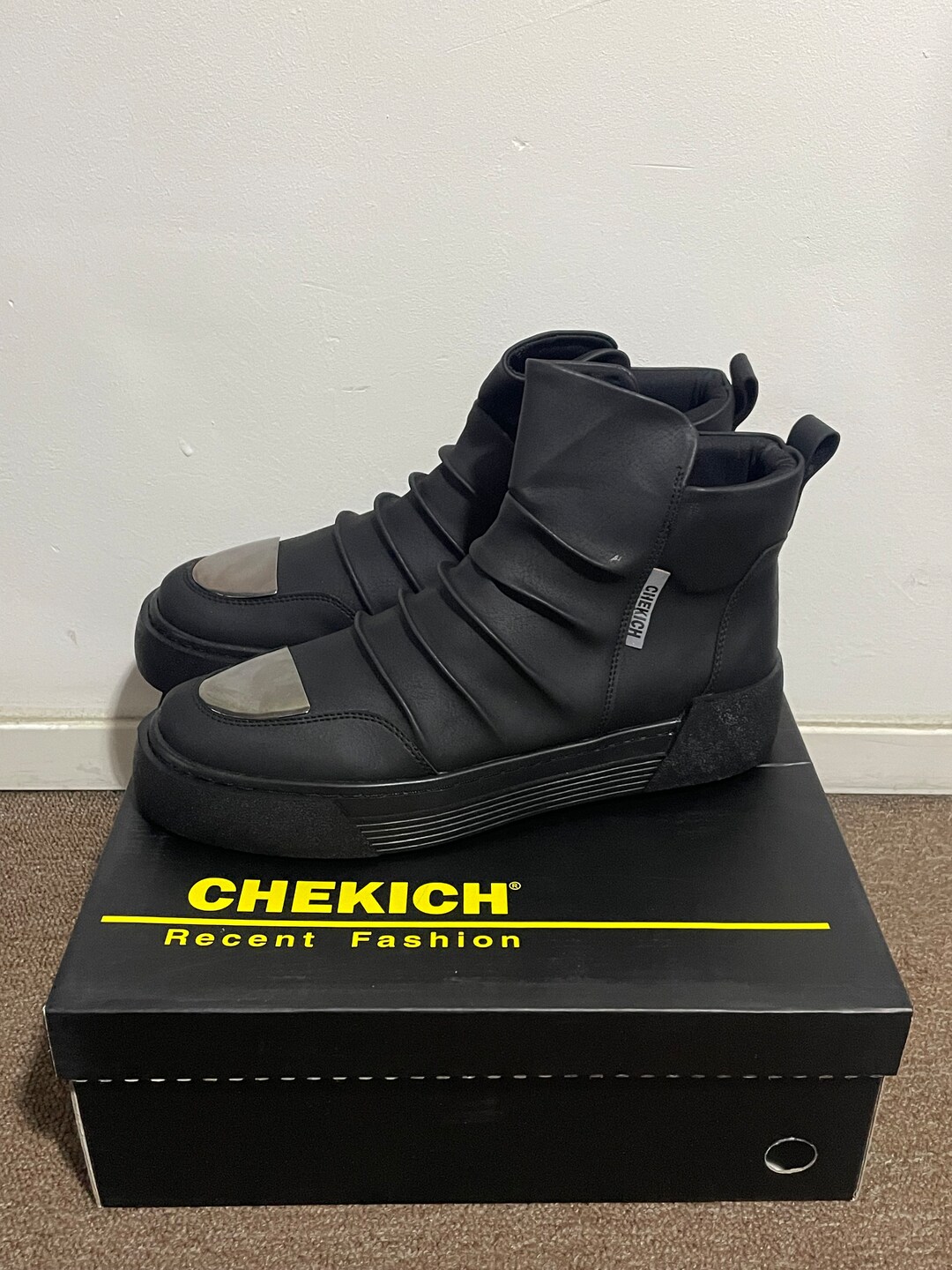 chekich boots