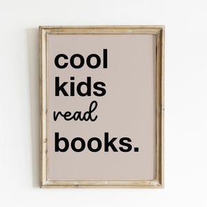 Arte mural para amantes de los libros, impresiones de lectura para habitación infantil, decoración de biblioteca, póster de lectura para niños, impresiones con cita "Solo una página más" imagen 2