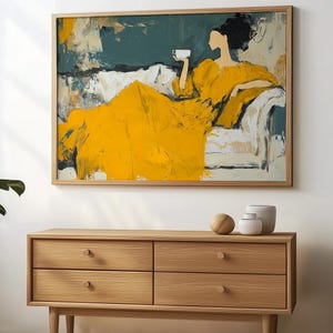 人物の壁アート、抽象的な人物のプリント、現代的なミニマリスト絵画、コーヒー好きの壁アート、マスタードイエローのアート、女性のプリント、エスプレッソアート