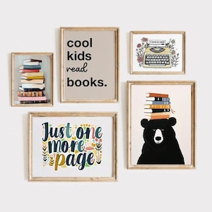 Arte mural para amantes de los libros, impresiones de lectura para habitación infantil, decoración de biblioteca, póster de lectura para niños, impresiones con cita "Solo una página más" imagen 1