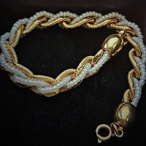 Trifari Crown Signed Vintage 1980's Bracelet - Gold Tone Rope Braded with Faux Seed Pearl Strands - 7" Length - Excellent Condition!