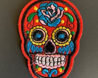 Embroidered Patch of Day of the Dead Dia de los Muertos Sugar Skull – Red