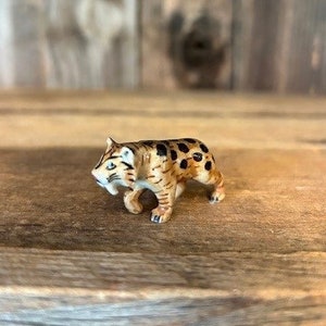 Sabre de porcelana em miniatura pintado à mão/Tigre dente de sabre 28523