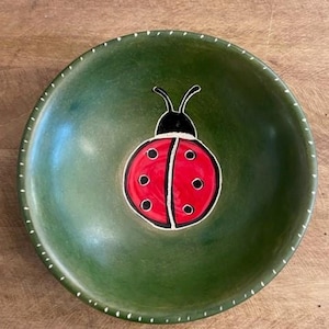 Hand-Carved Green Kenyan Soapstone Bowl with Ladybug 27831