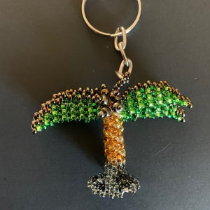 Hand-Beaded Palm Tree Key Ring Zipper Pull Purse Fob 28544