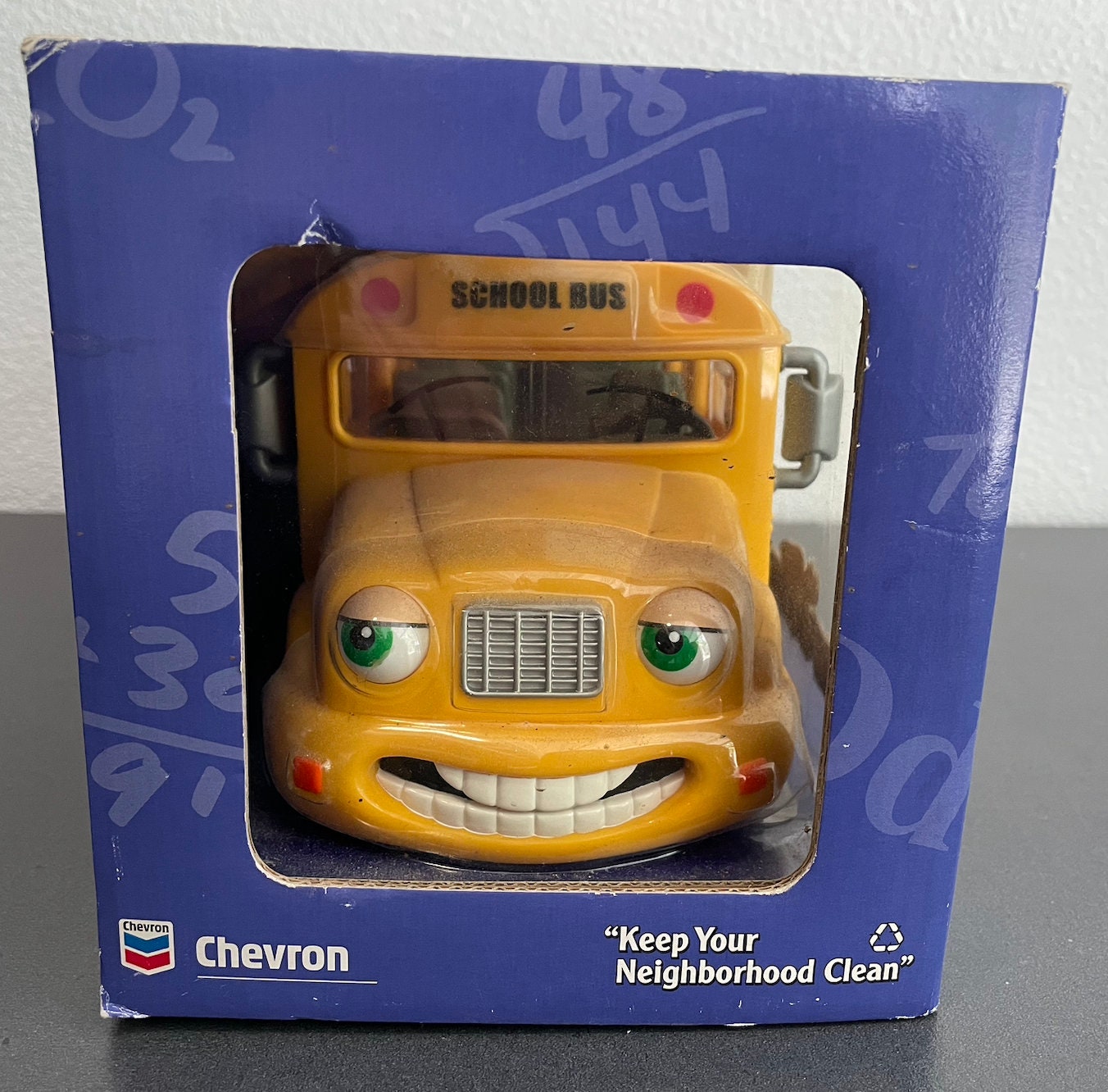 2001 the Chevron Cars | Sally School Bus | Techron | Collectible