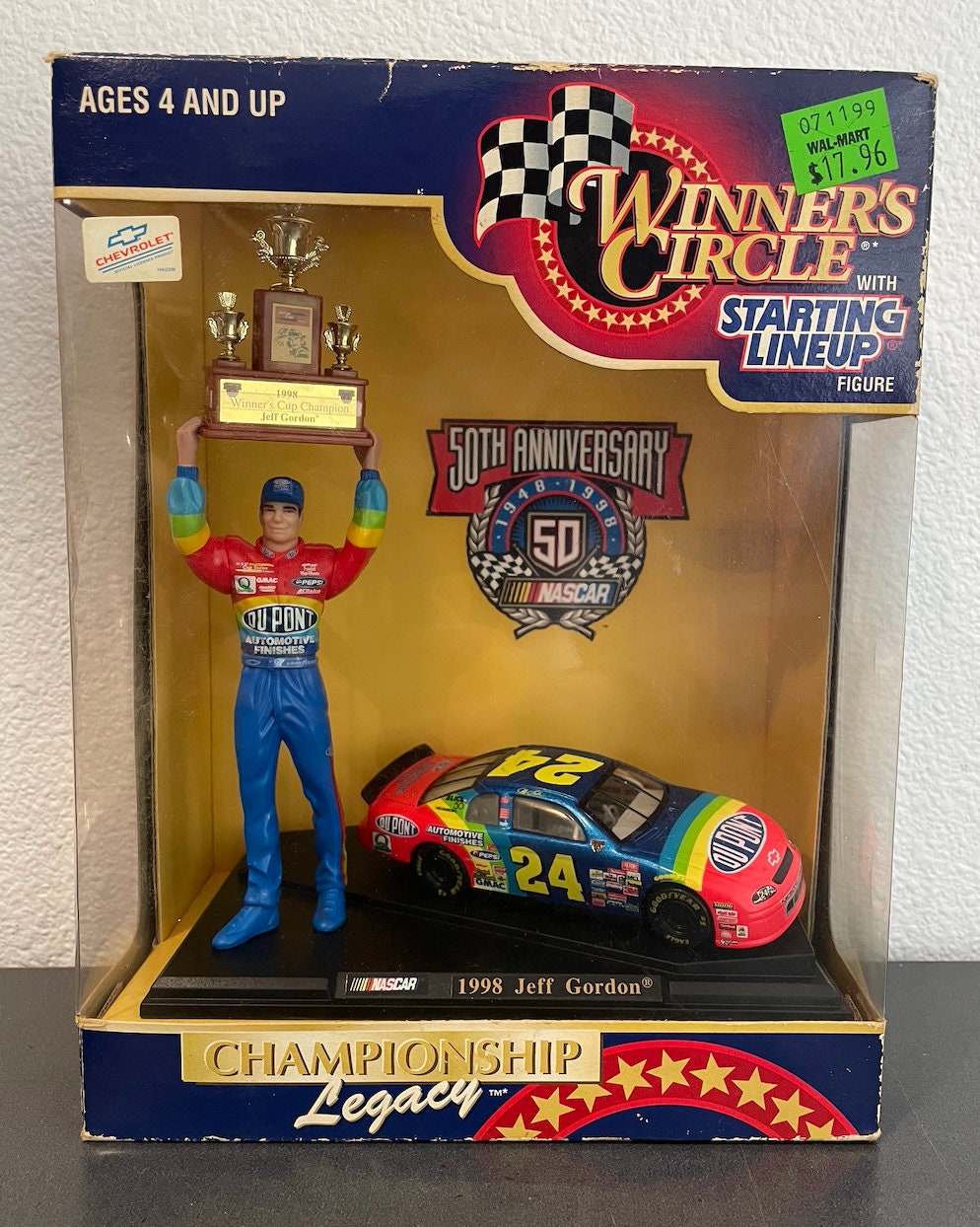 Winners Circle Jeff Gordon 1/64 and Hood magnet, New Sealed