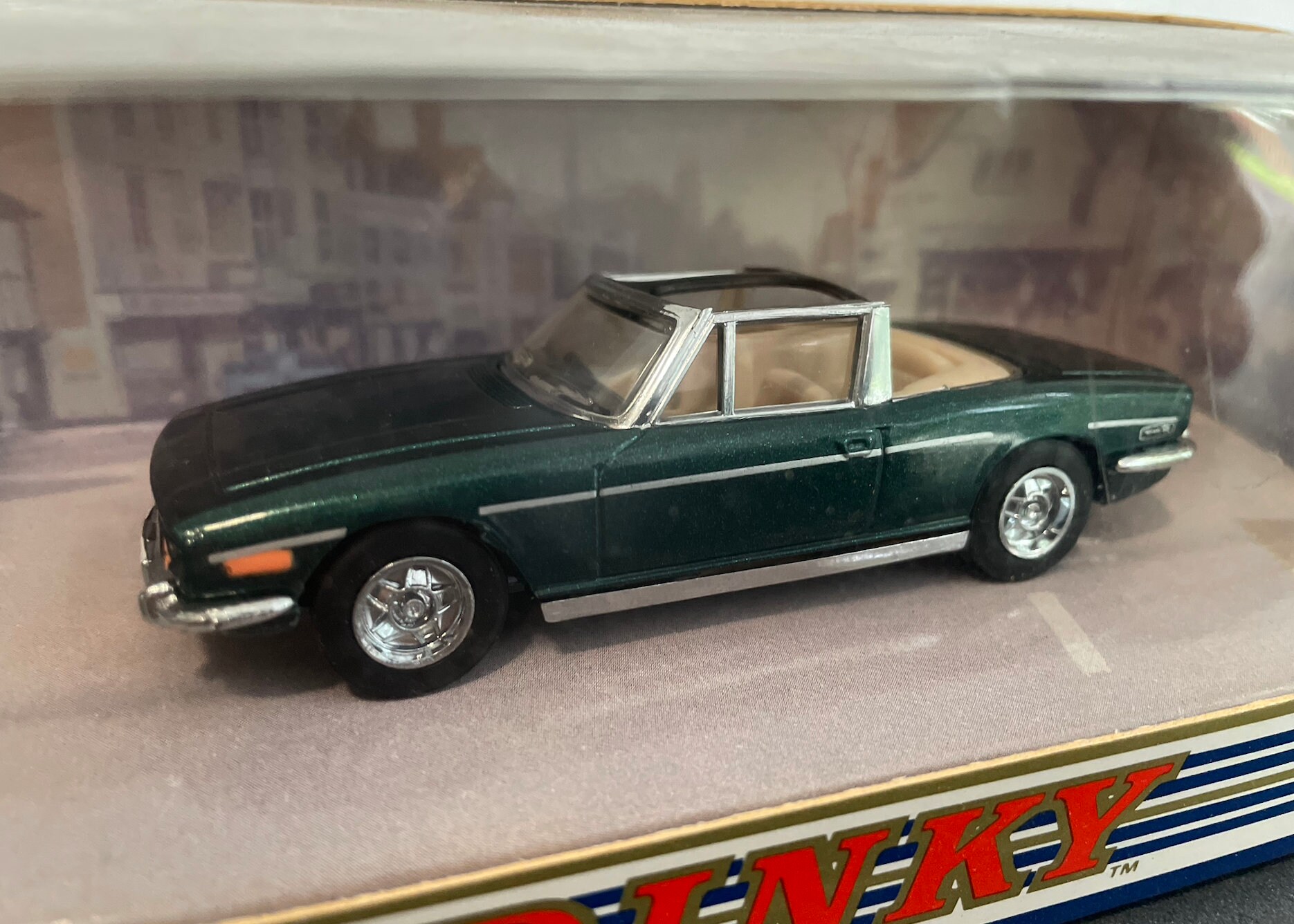 1993 Matchbox Collectible | the Dinky Collection | 1969 Triumph
