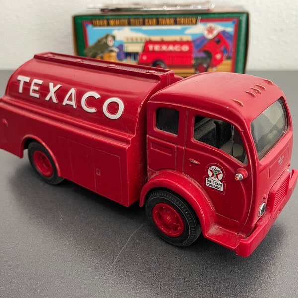 1996 Ertl Collectibles | Texaco | 1949 White Tilt Cab Tank Truck | Locking Bank | Collector's Series #13 | Gift Present | Vintage