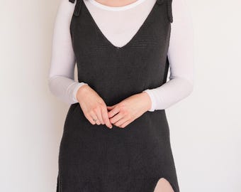 Abito a fiocco // Modello per maglia – Elegante abito con spalline a fiocco e spacco laterale | Modello PDF | Taglie XS–2XL