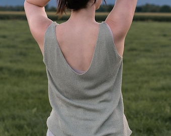 Mistral Top // Knitting Pattern – Timeless V-Neck Top | Seamless & Adjustable Length | PDF Pattern | Sizes XS–2XL