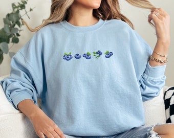 Sweat esthétique myrtille, col rond mignon myrtilles, cadeau fruit amateur de baies, chemise myrtille fruitée, pull amateur de baies fruitées