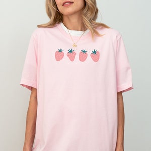 Strawberry Aesthetic, Cottagecore Apparel, Strawberry Shirt, Botanical Shirt, Strawberry Clothes, Summer Fruit T-Shirt, Summer Strawberries