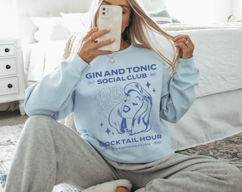 Gin Tonic Sweatshirt, Cocktail Social Club Sweater, Gin N Tonic, Gin and Tonic Gift, Gin Lover Crewneck, Gin Bachelorette, Bach Shirt Merch